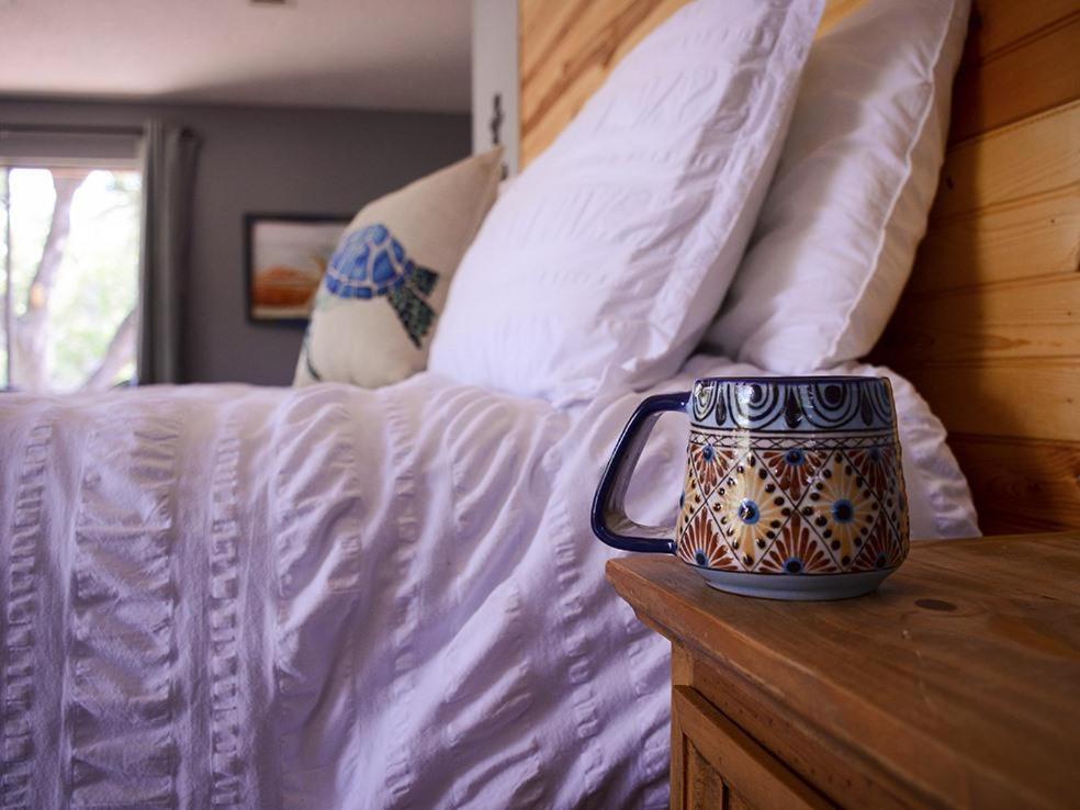 The Cove Bnb Hudson Bend Room photo